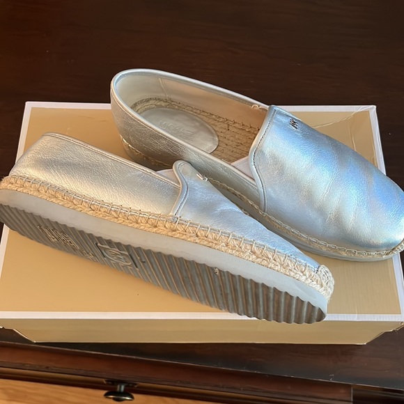 Michael Kors Slip Ons - Picture 2 of 7
